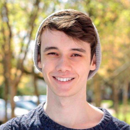 Will Gold is 24 years old as of April 2021